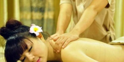 Dịch vụ yoni cho nữ với nam massage